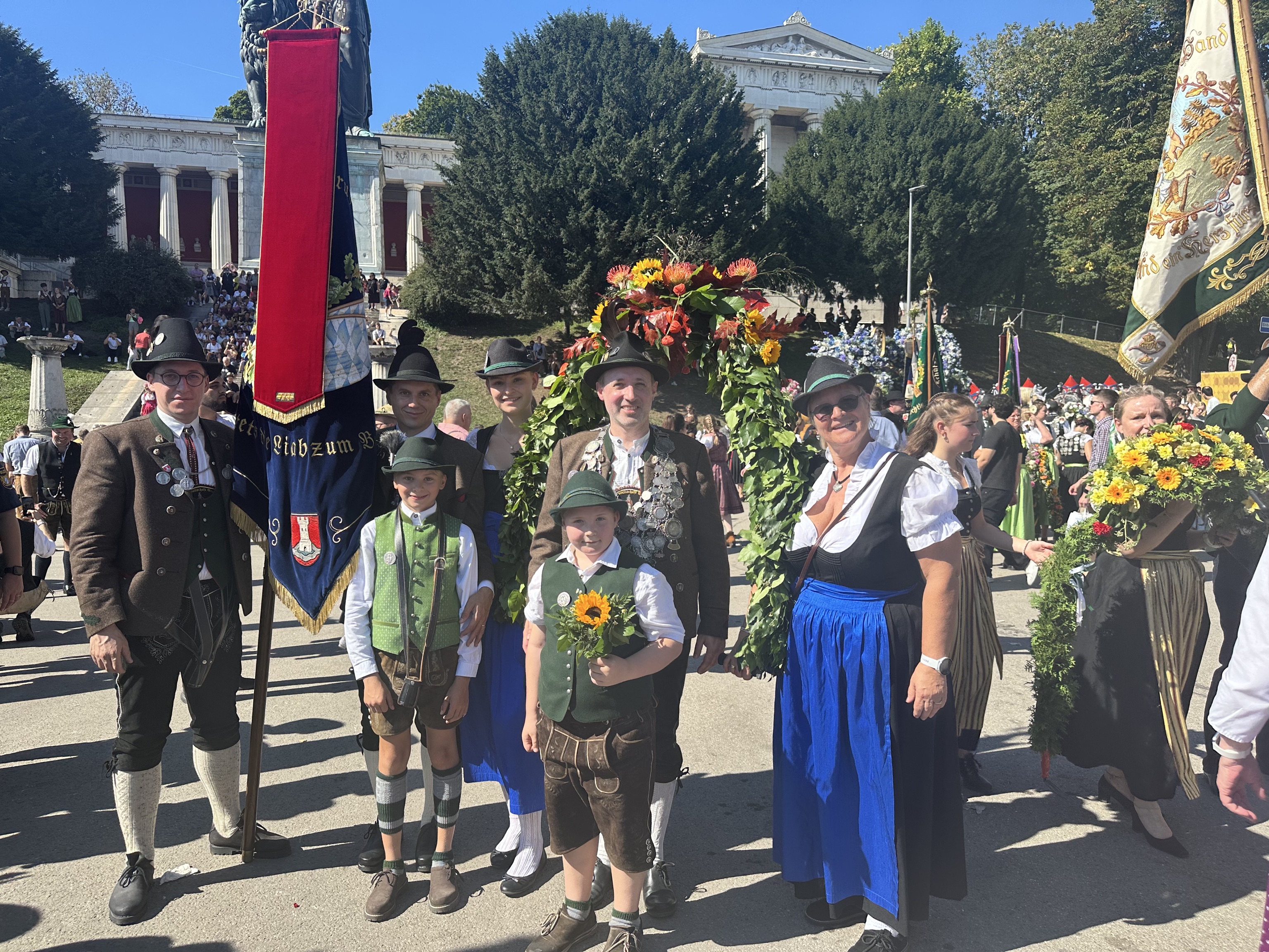 Trachten- und Schützenumzug Oktoberfest 2025